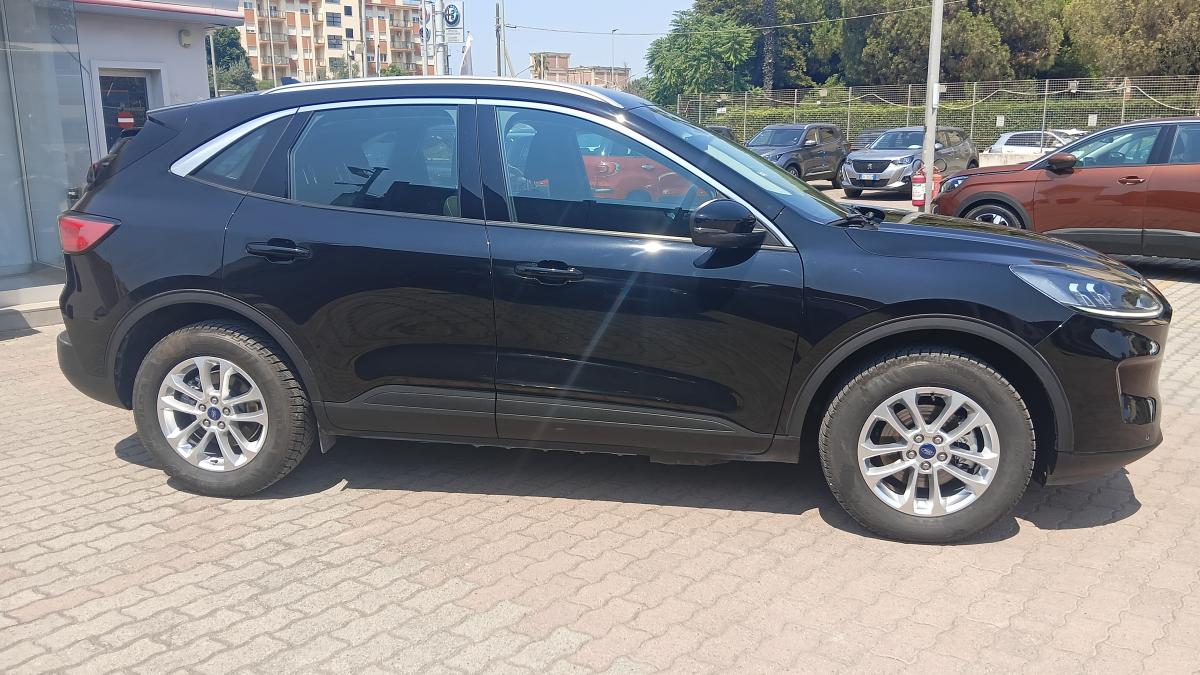 Ford Kuga 2.5 Plug In Hybrid 225 CV CVT 2WD Titanium Business
